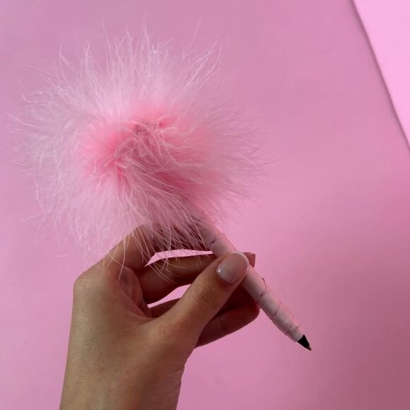 90s Clueless Pink Fluffy Feather Pen Black Ink - Picture 2 of 3